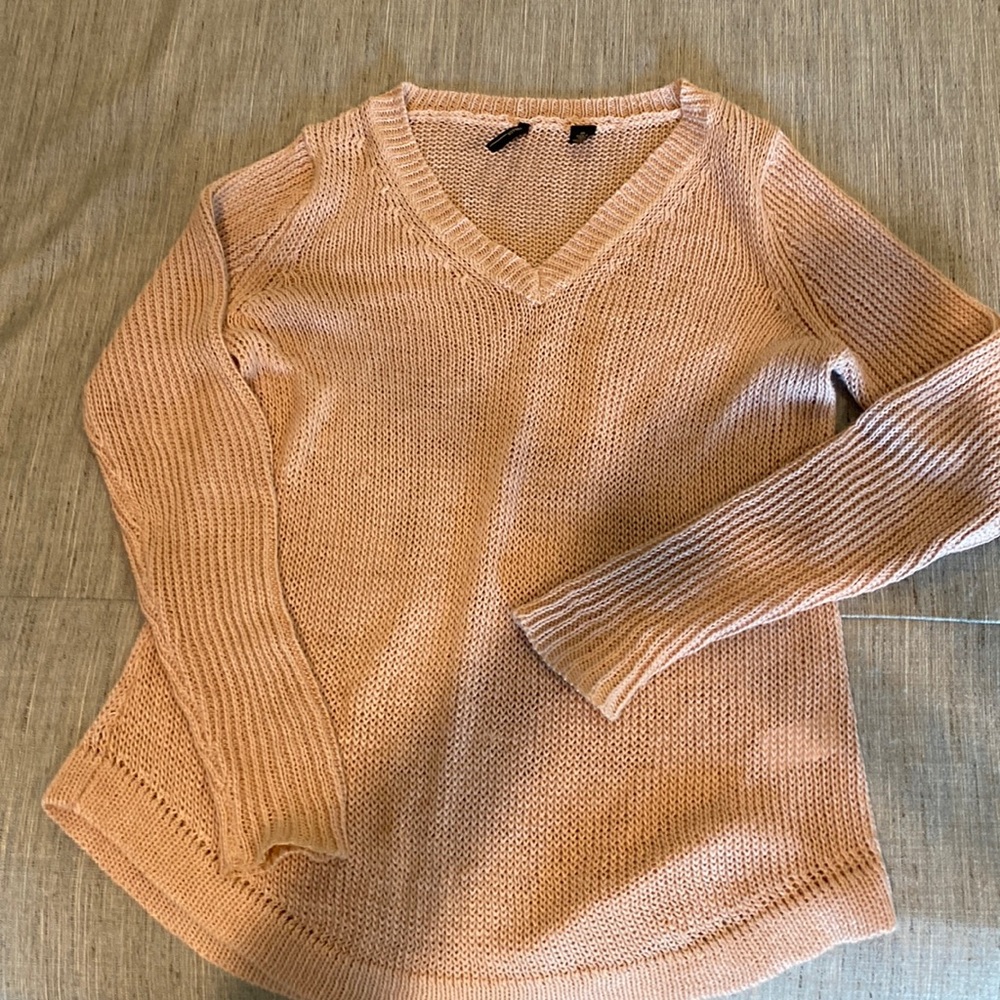 Soft Pink Isda & Co Knit V Neck Sweater- very trendy yet classic!